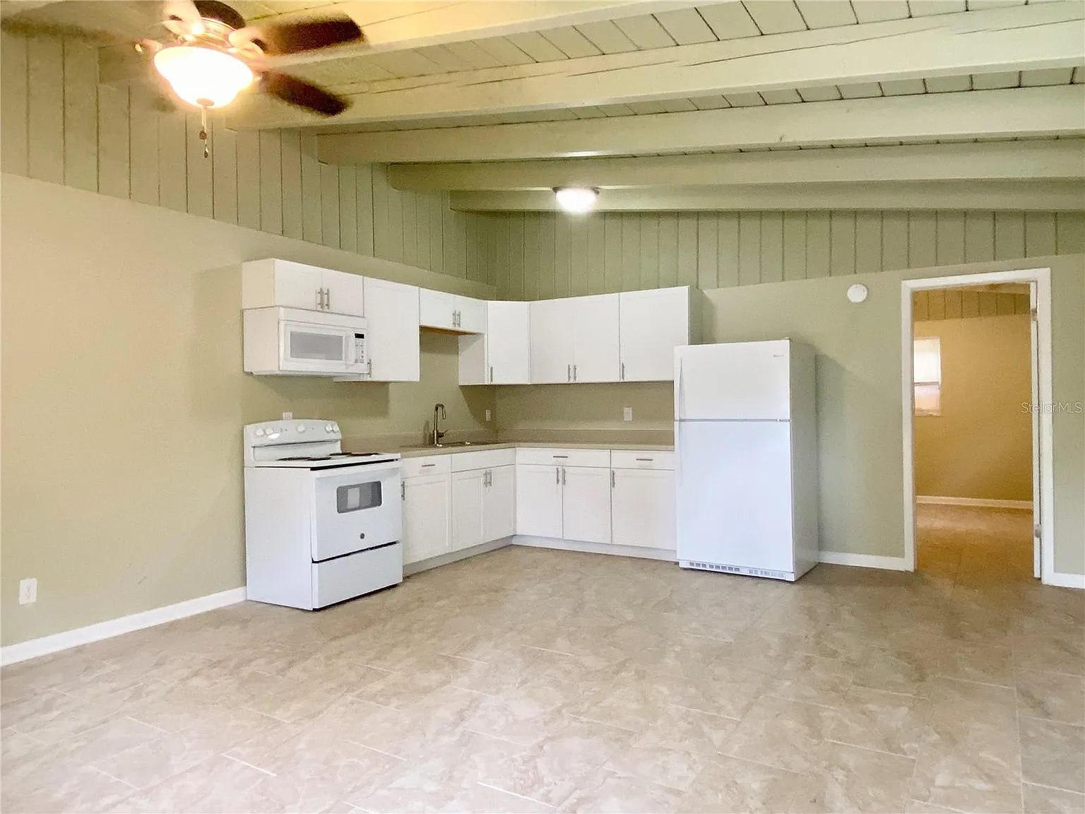 1 bed, 578 sqft, $1,100 — Photo 2
