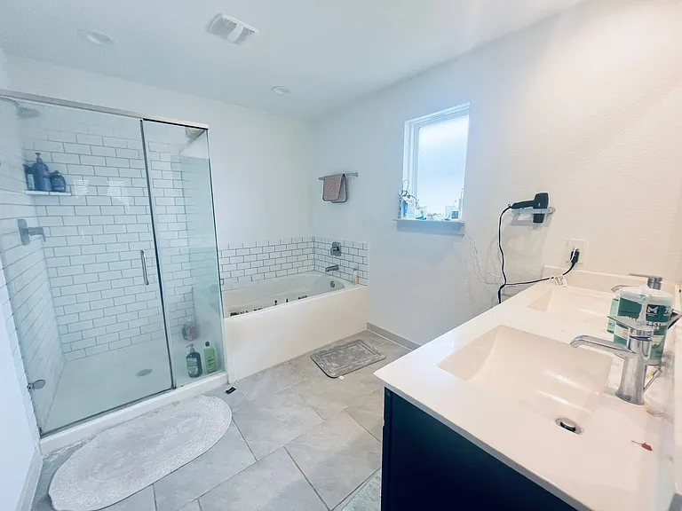 28926 Yukon River Ct — Photo 9