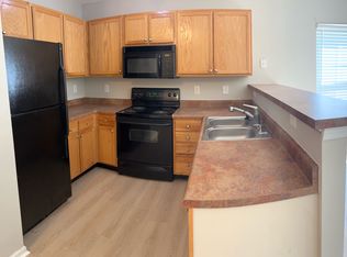 1920 Crest Hollow Dr APT 101, Winston Salem, NC 27127