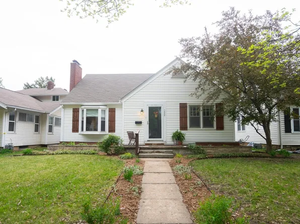 1352 SW High Ave, Topeka, KS 66604