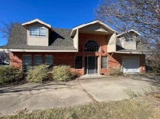 312 S Mockingbird Ln, Keene, TX 76059