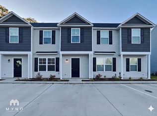 15 Cardinal Ct, Port Wentworth, GA 31407