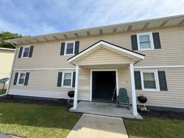 2310 Indian Dr APT 8, Jacksonville, NC 28546