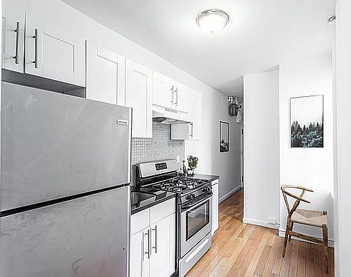 1st image of 207 Madison St #13B