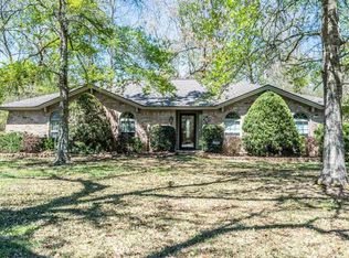 8908 Hartzog Rd, Orange, TX 77632