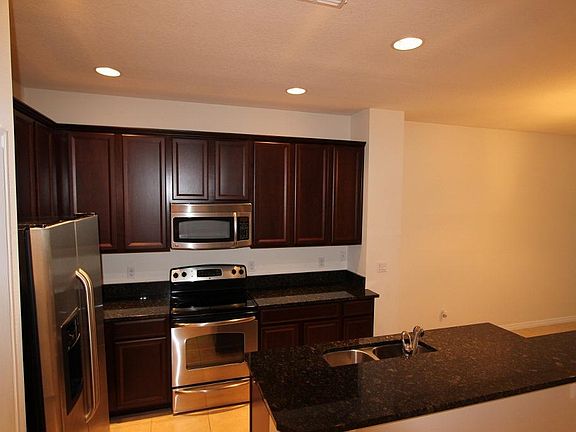 4th image of 2633 Sweet Magnolia Pl