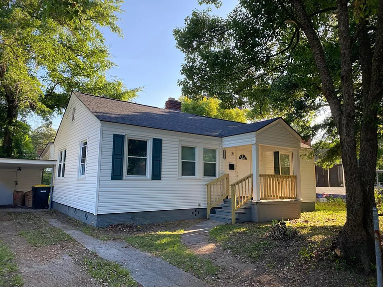 2211 Utah St — Photo 2