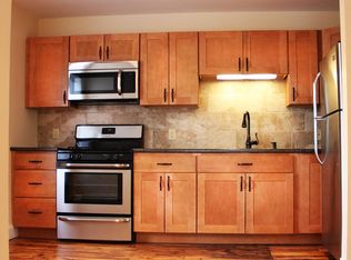 44 N Champlain St #2, Burlington, VT 05401