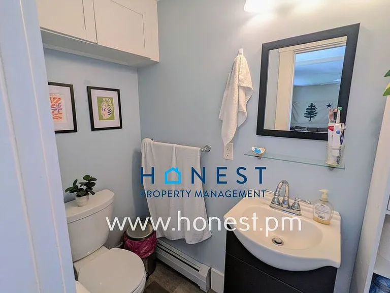 18 Warren St #2 — Photo 12