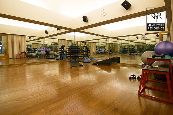 Rented by New York Residence | media 50