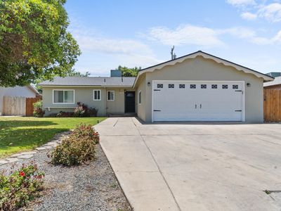579 Oakmont Avenue, Porterville, CA, 93257