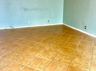 17 Crossings Cir #1-B, Boynton Beach, FL 33435