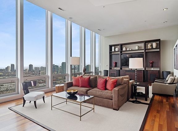 2nd image of 500 W Superior St Unit 2602