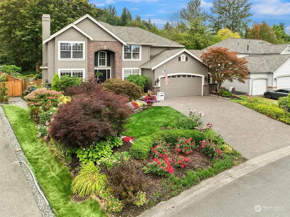 425 NW Datewood Drive, Issaquah, WA 98027