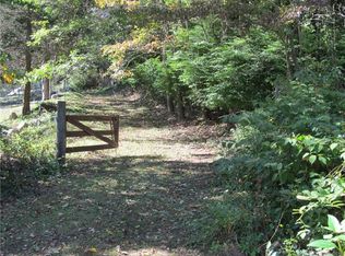 48 Butlertown Rd, Waterford, CT 06385