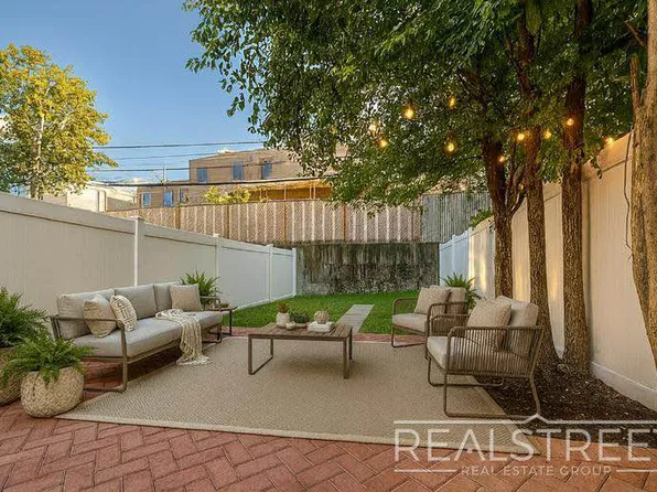 206 Macdougal Street image 1 of 8