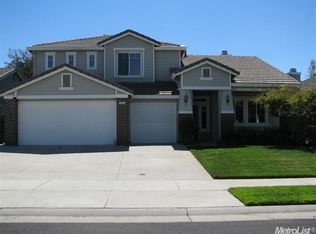 34 Raleigh Ct, Roseville, CA 95678