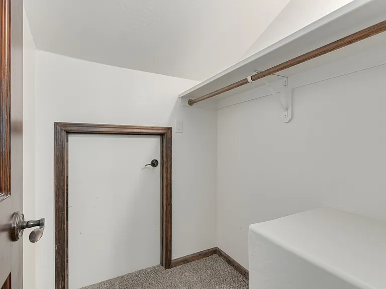 16915 E Jacklin Dr — Photo 35