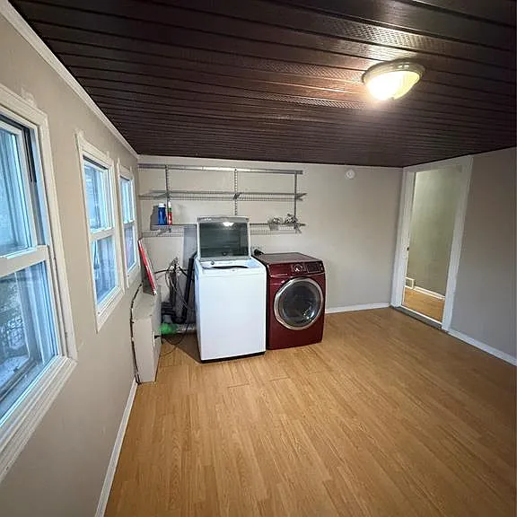 721 Devonshire Rd — Photo 40