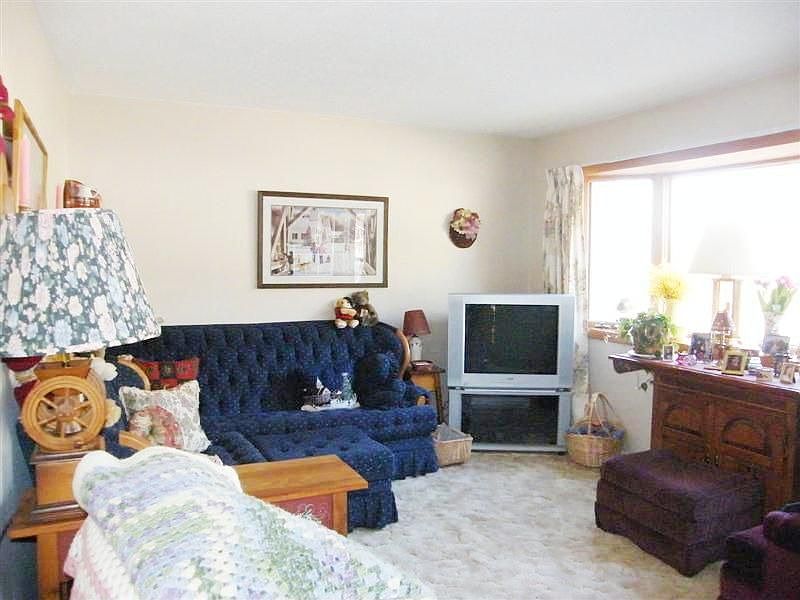 154 Woodcrest Cir, Milton, VT 05468 Zillow