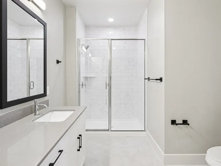 The Huntley — Photo 103