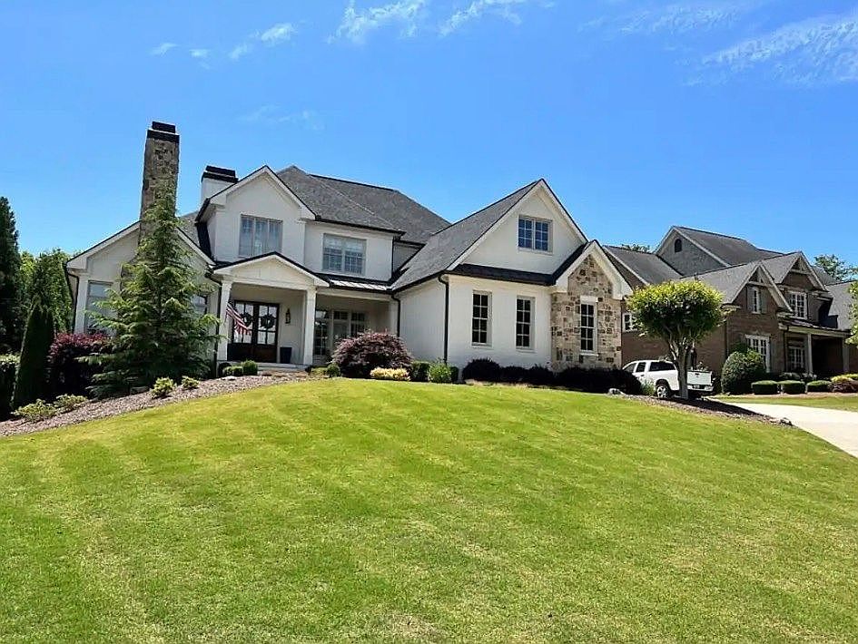 1st image of 4438 Park Royal Dr