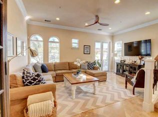 49 Via Floresta Dr, Boca Raton, FL 33487