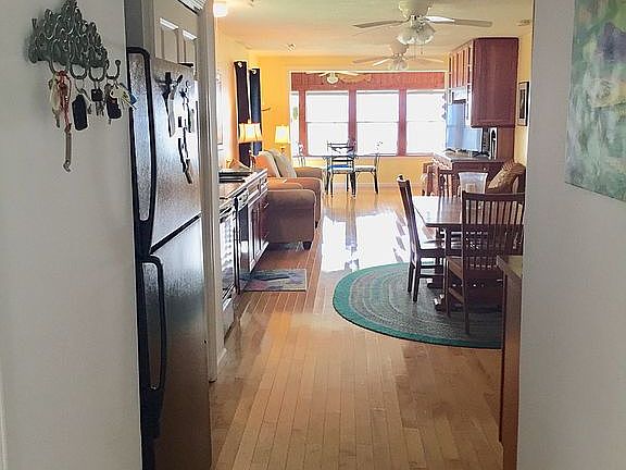 Back entry/hallway to front