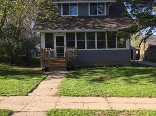 15 4th Ave NW, Watertown, SD 57201