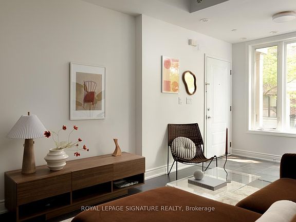 5th image of 30 Carnation Ave #81