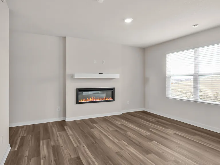 20573 Margo St — Photo 3