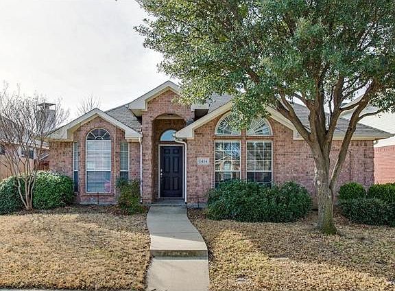 2nd image of 1414 Stella Dr