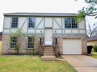 4911 Raven Ridge Dr, Houston, TX 77053