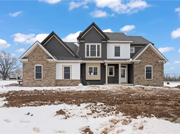 1009 Via Angelo Custode, Parma, NY 14468