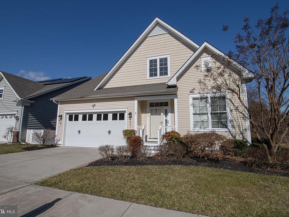 1st image of 212 Saltgrass Dr