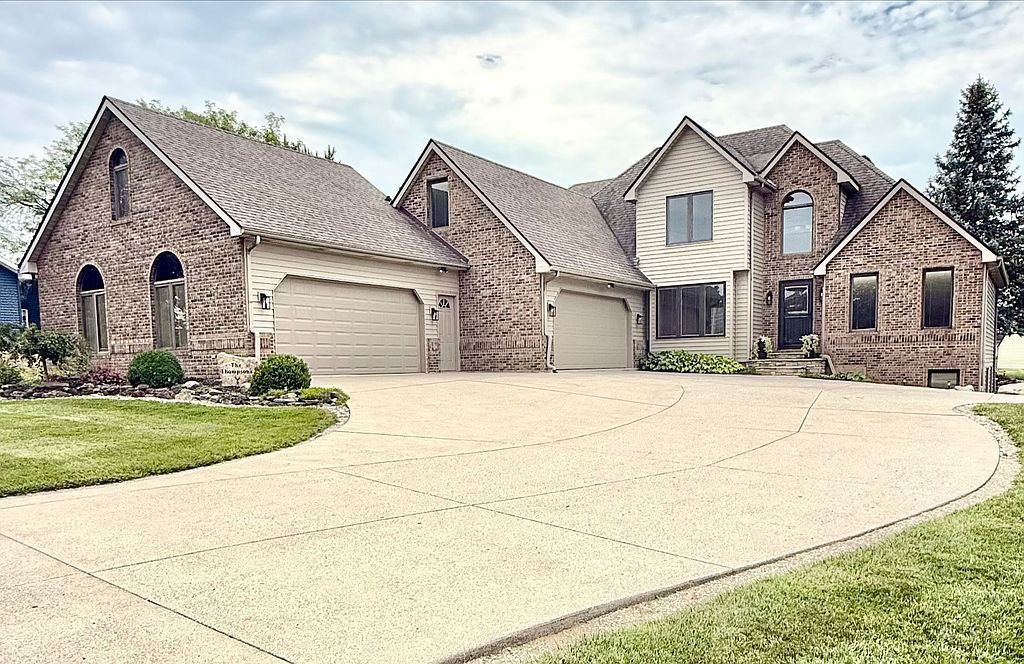 2938 E 250 N - Property Image