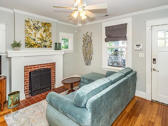 3rd image of 913 N 36th St