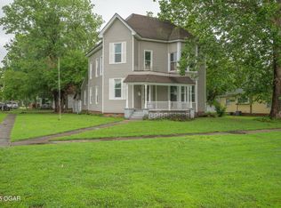 300 S Delaware Ave, Columbus, KS 66725