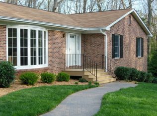6741 Dawkins Ct, Saint Leonard, MD 20685