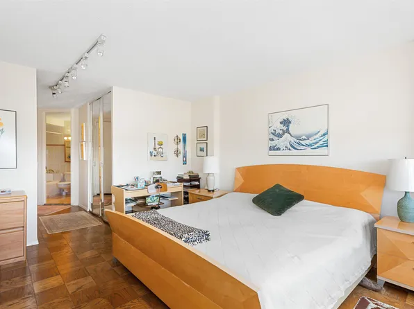 7000 Blvd East image 23 of 45