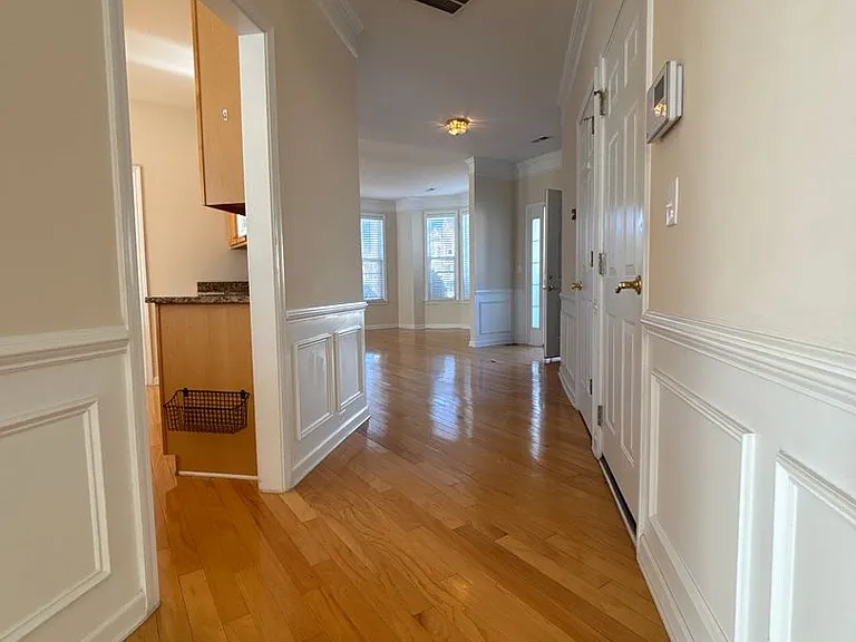 202 Branchester Ct — Photo 4