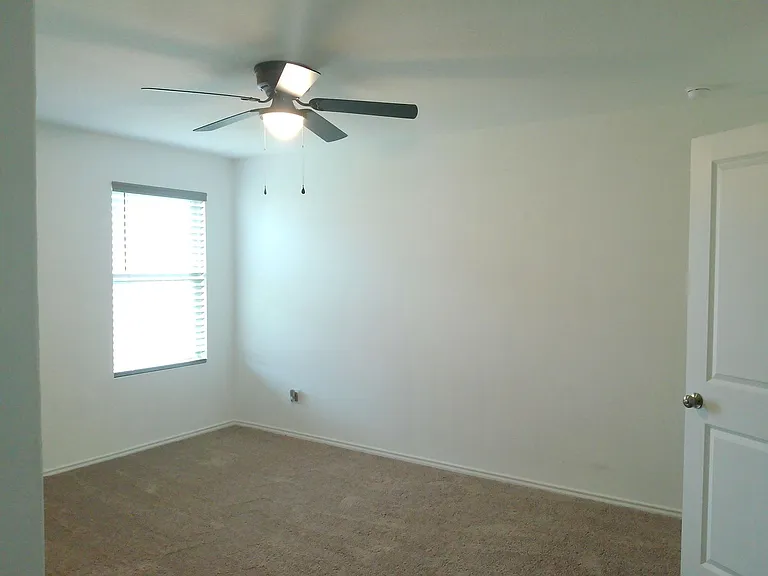 7705 Wonder Woman Dr — Photo 6