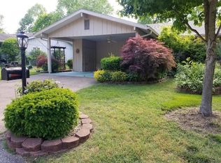 2 Willow Ct, Branson, MO 65616