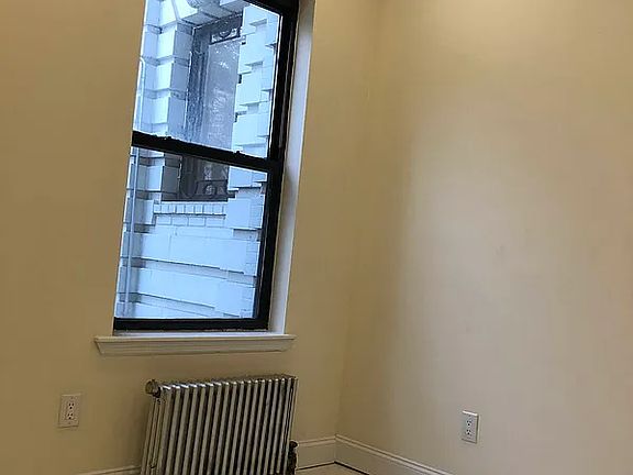 5th image of 637 Saint Marks Ave APT 3B