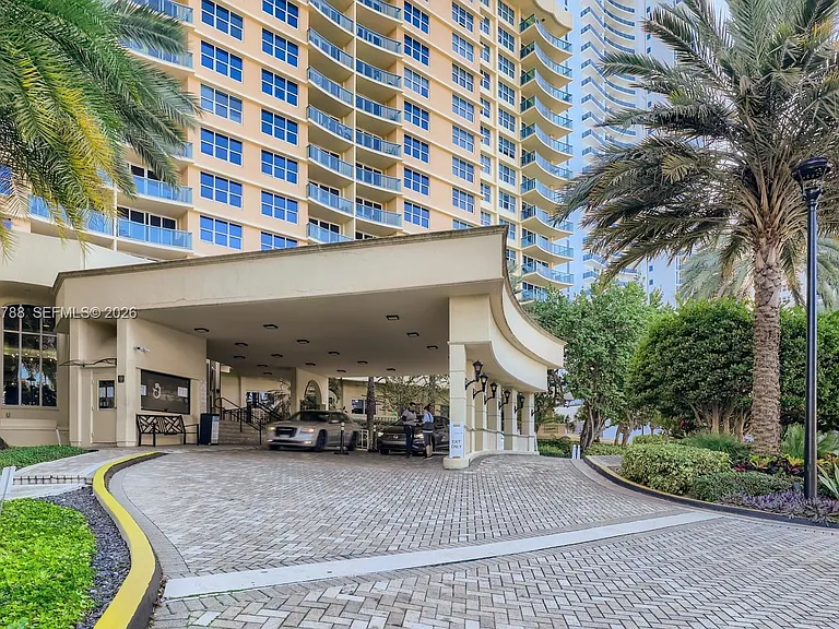2501 S Ocean Dr #L16 — Photo 13