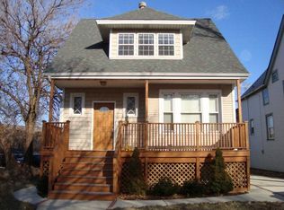 3851 N Keystone Ave, Chicago, IL 60641