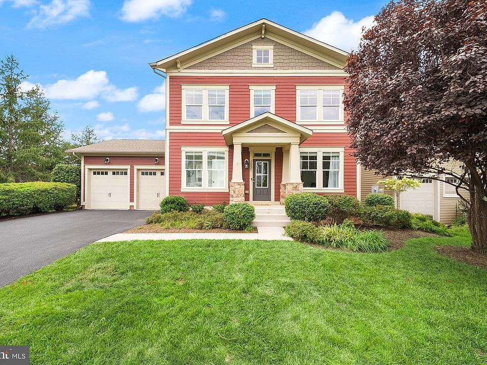 1st image of 24921 Balmoral Glen Ct