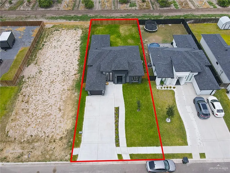 1417 W Dawes Ave — Photo 18