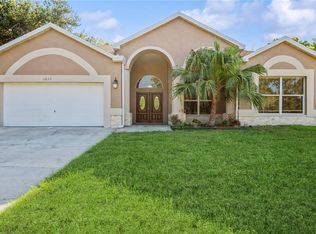 1833 Hillcrest St, Tarpon Springs, FL 34689