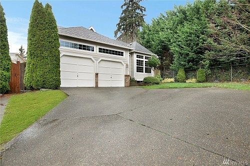 2nd image of 11830 SE 232nd Pl